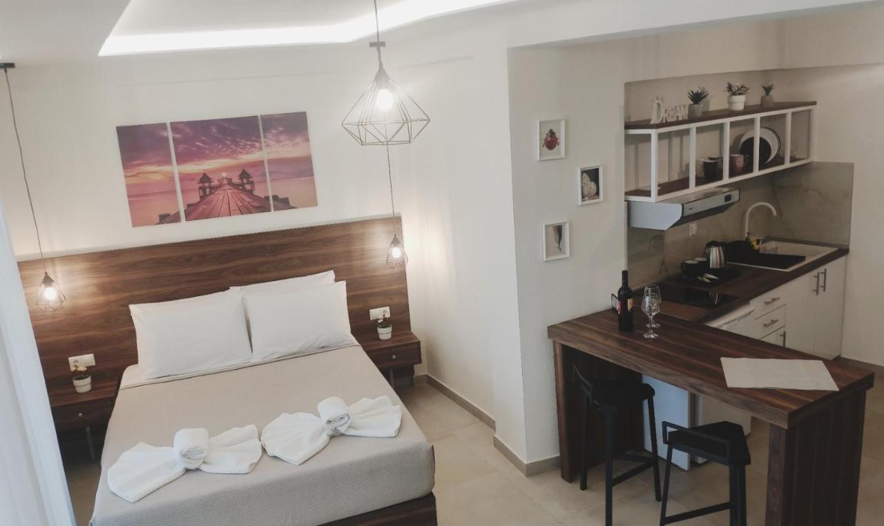 My Place Luxury Apartments Neos Marmaras Buitenkant foto