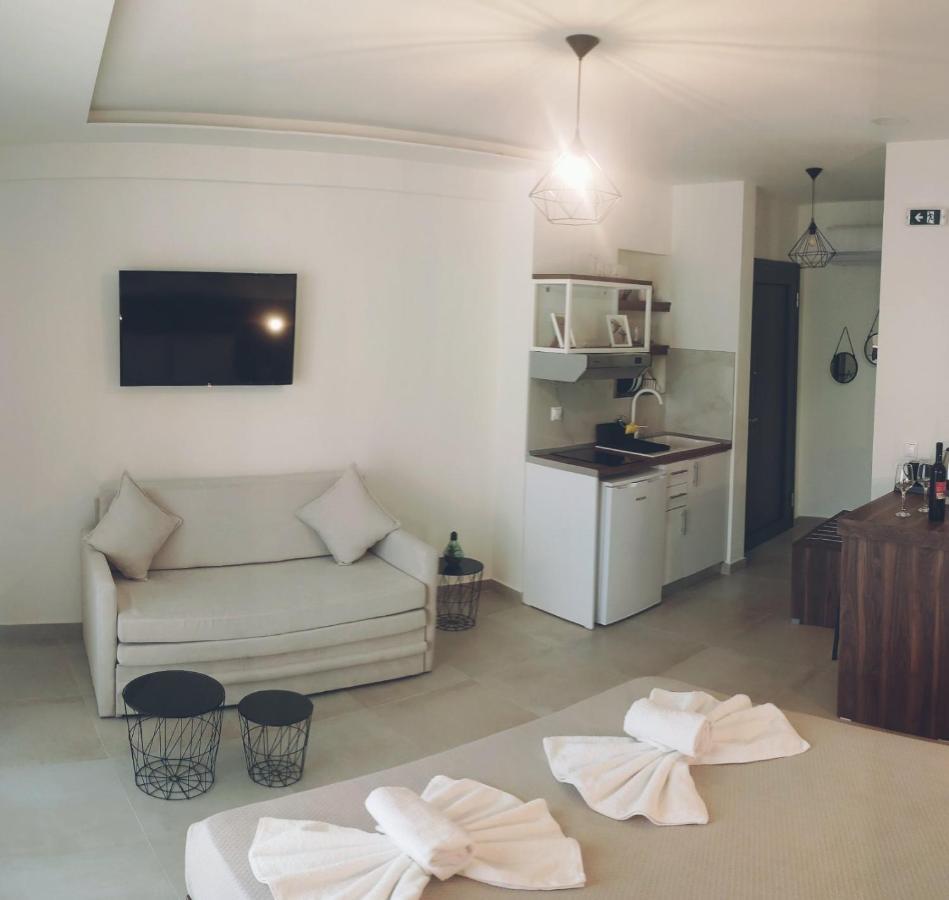 My Place Luxury Apartments Neos Marmaras Buitenkant foto